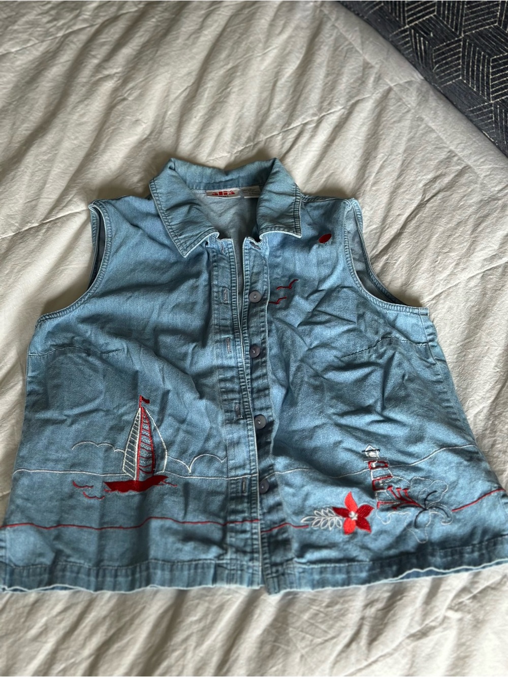 Sleeveless Button Down Top With Nautical Embroidery